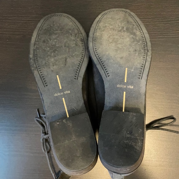 Dolce Vita Seema lace up Grey Suede Booties. Size 8 - Picture 10 of 11